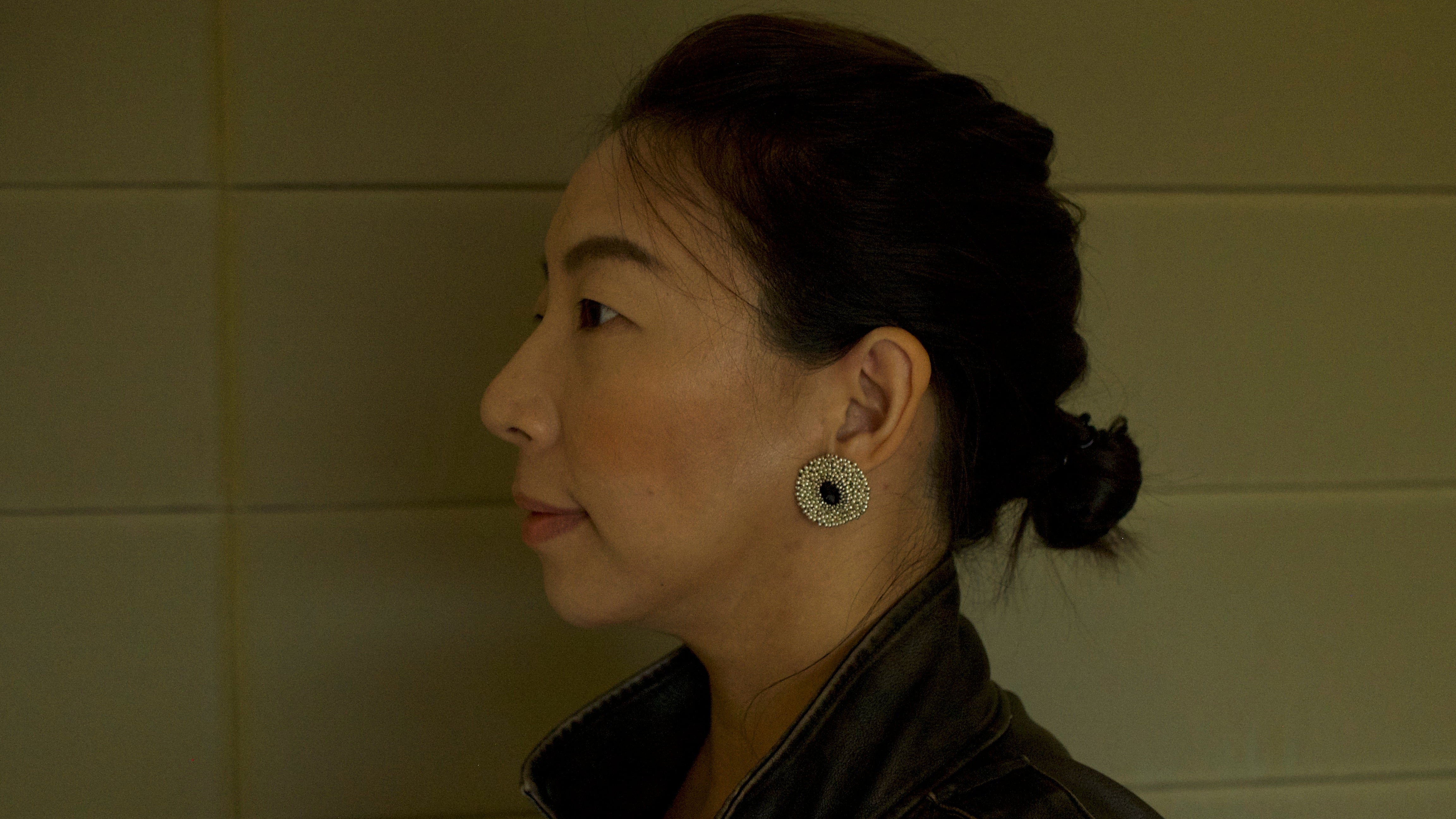 白罌粟的呢喃 whispering of the white poppy