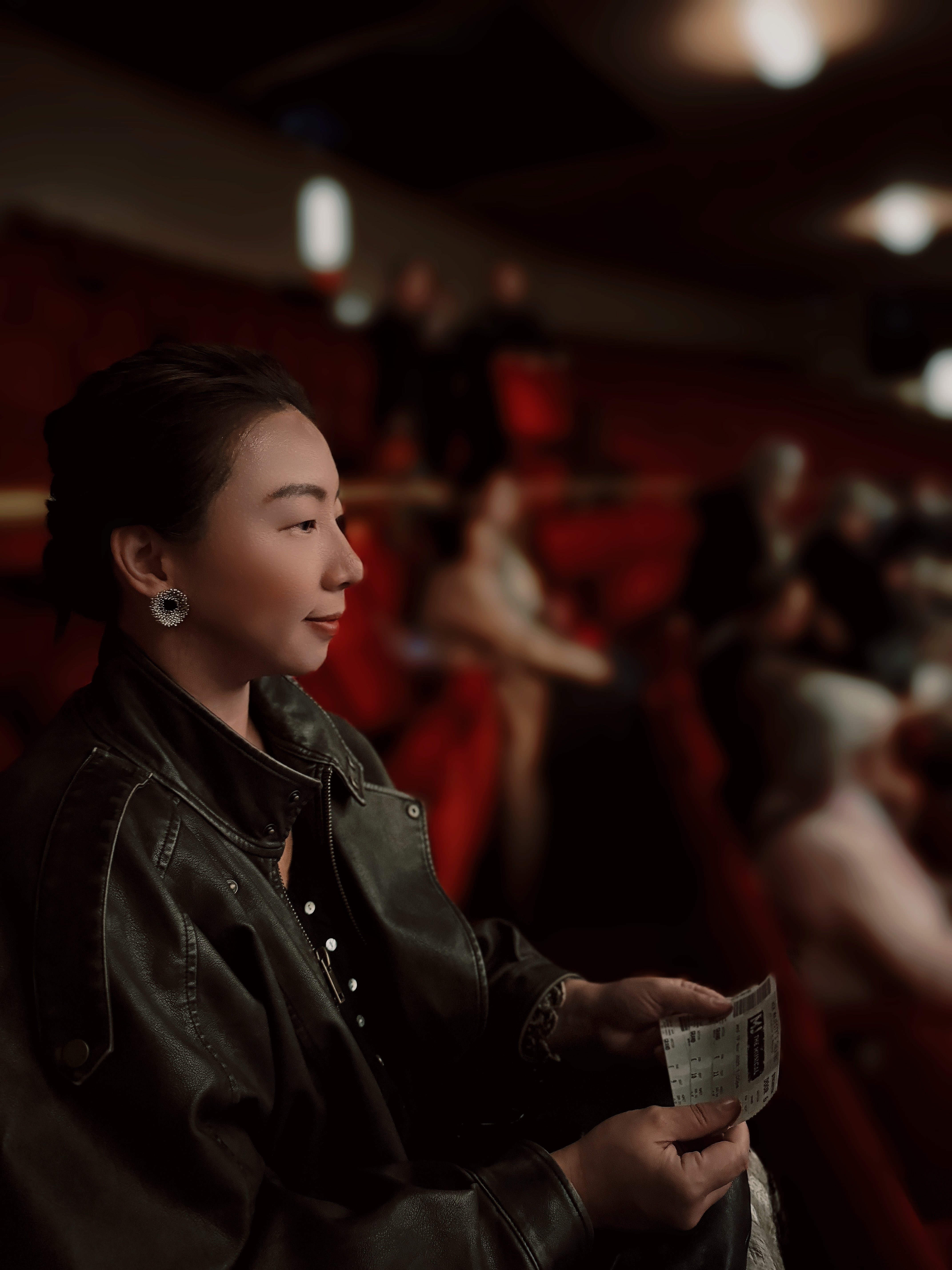 白罌粟的呢喃 whispering of the white poppy